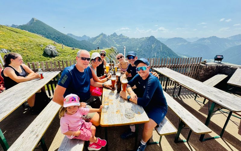 594b30c7-df59-4796-80e6-63d7d6adf5ba